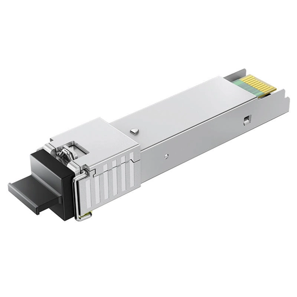 What configuration should an outdoor power distribution box have 