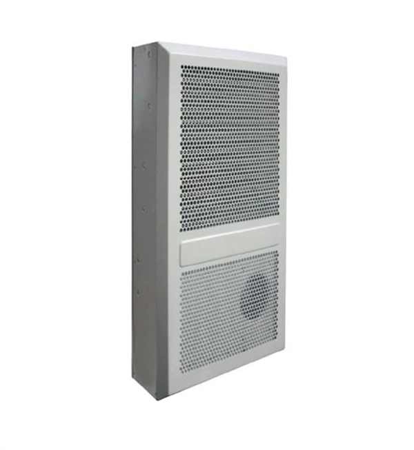 Electrical distribution box installed in server rack