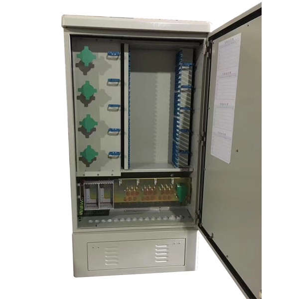 What are the three types of interfaces for fiber optic patch cords 