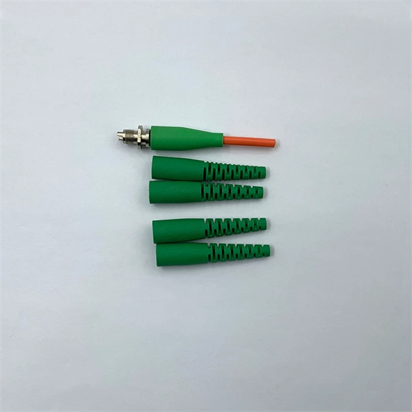 Does a beam splitter reduce the intensity of the optical signal 