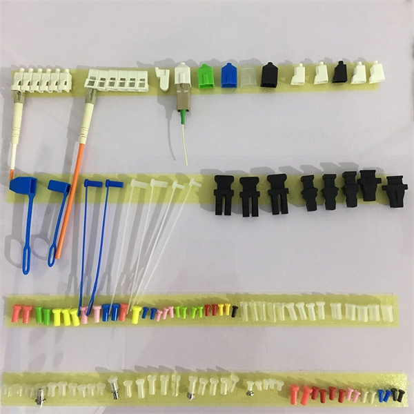 Does multimode fiber optic cable emit red light 