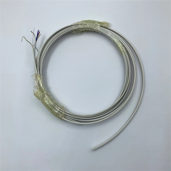 Does the fiber optic distribution box need a grounding wire 