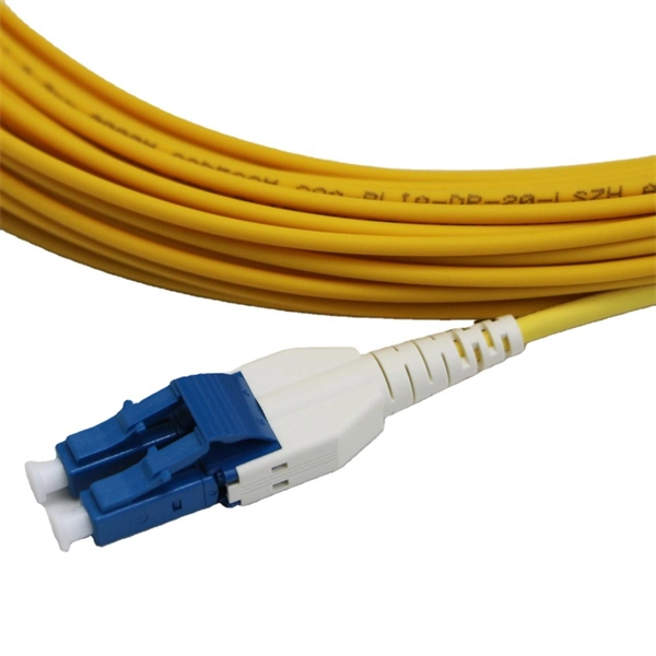 Gaps in cable tray cover plates