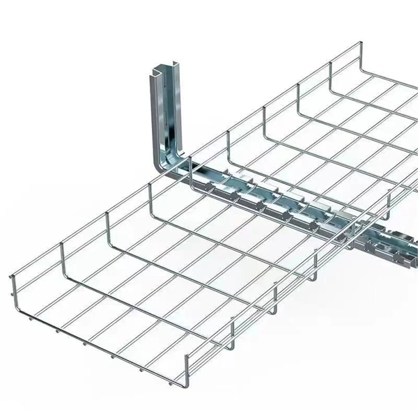 Installation of grounding terminal in outdoor distribution box