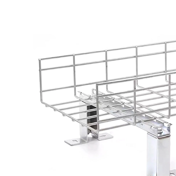 High-voltage line voltage small busbar