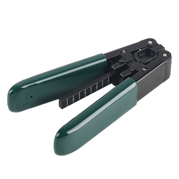 How to use an 8-port KVM switch