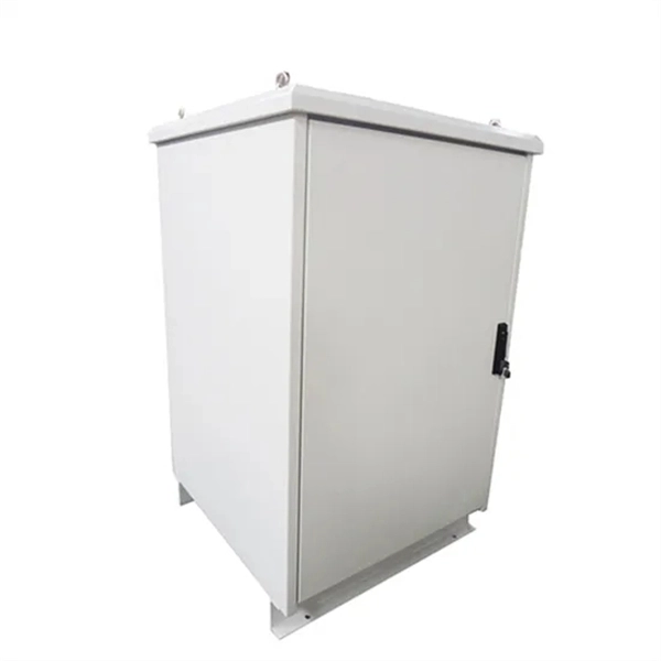 How to connect the fiber optic cable mounter 