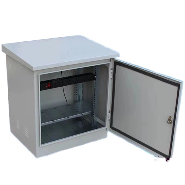 How to connect bare wires in a distribution box